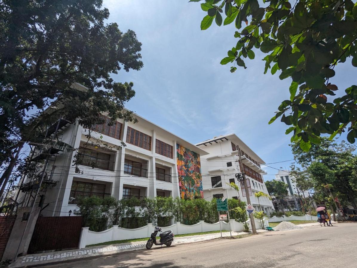 Prasanthi Hotel Kollam Zewnętrze zdjęcie